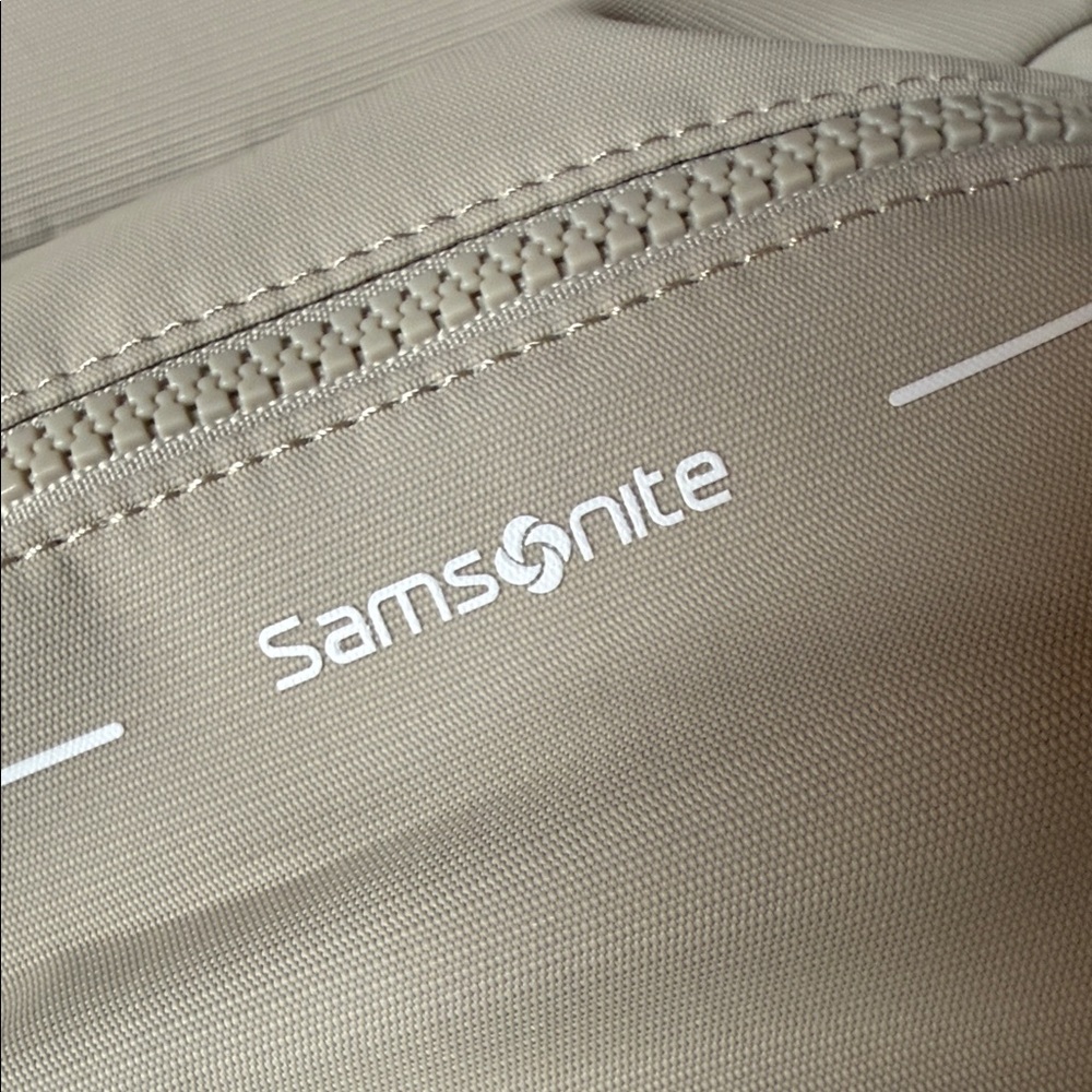 Samsonite Men's Backpack in Beige - Picture 2 of 8